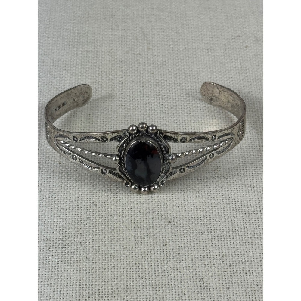 Vintage Sterling Silver Southwestern Black Onyx Stone Cuff Bracelet